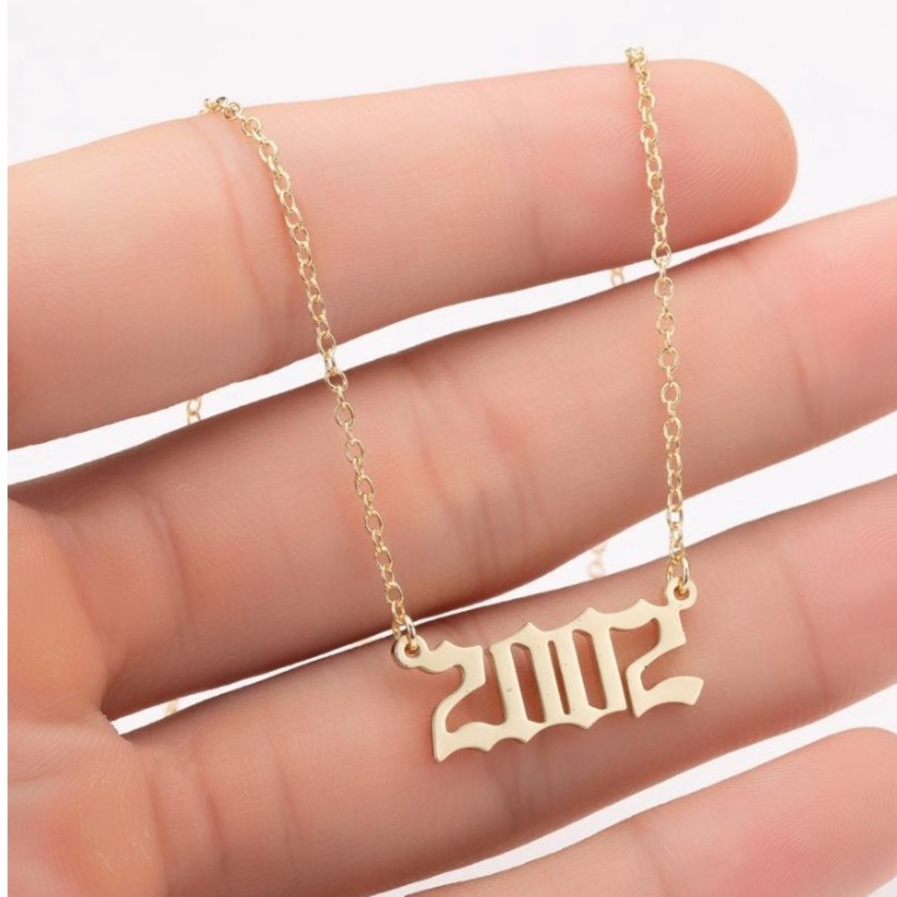 2002 Gold Fashion Necklace